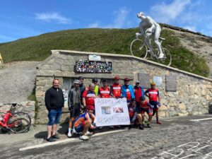 Lee más sobre el artículo LA VUELTA A ESPAÑA CORONA EL TOURMALET